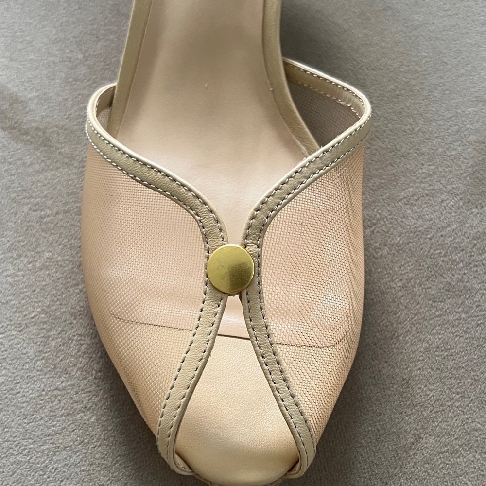 Reformation Women’s Wisdom Peep Toe Mule. - Picture 9 of 12